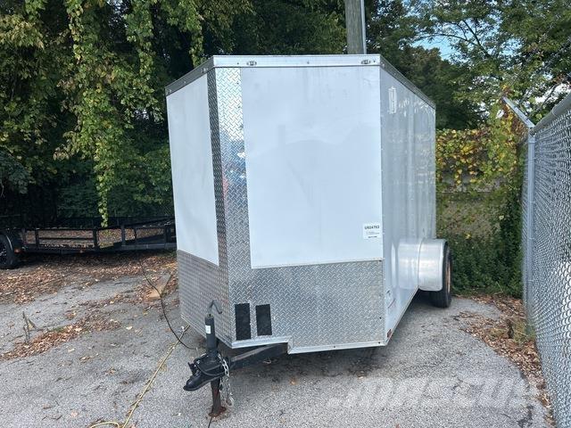  Quality Cargo 厢式拖车