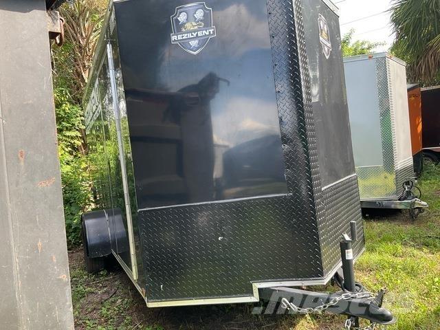  Quality Cargo 厢式拖车