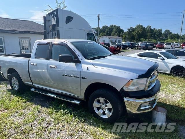 RAM 1500 皮卡车