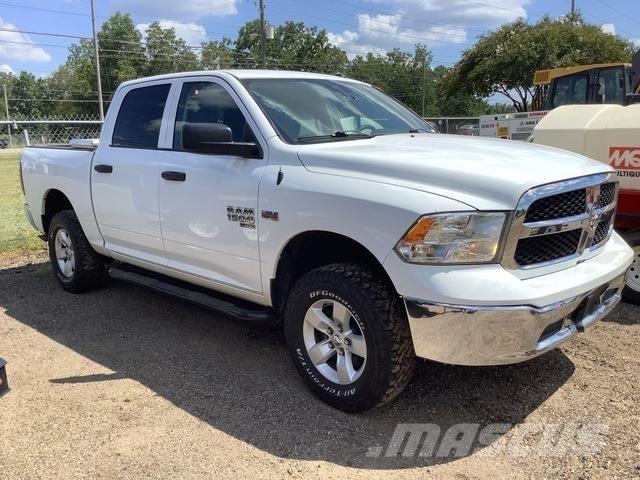 RAM 1500 皮卡车
