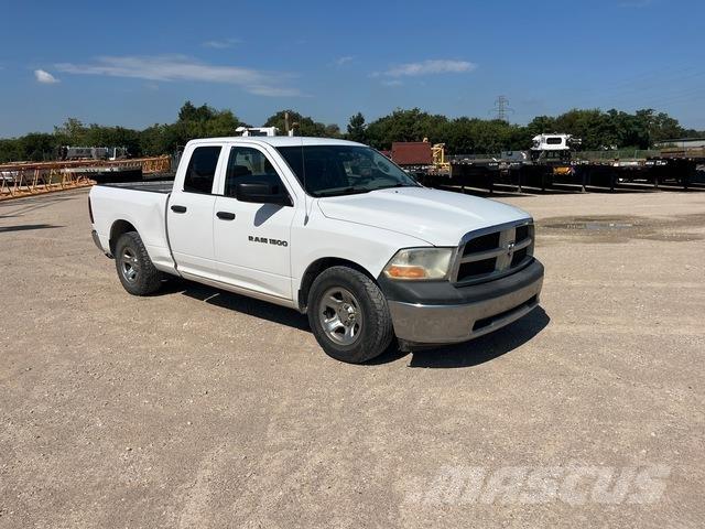 RAM 1500 皮卡车