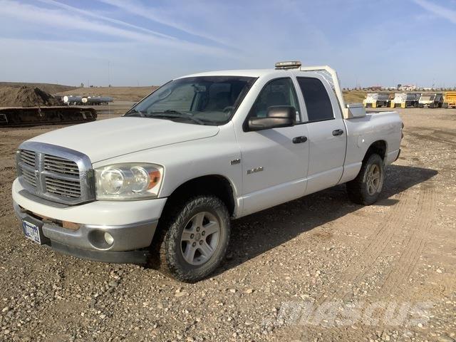 RAM 1500 皮卡车