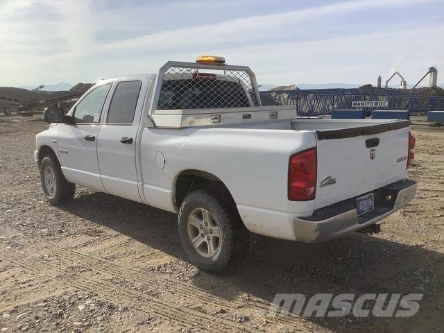 RAM 1500 皮卡车