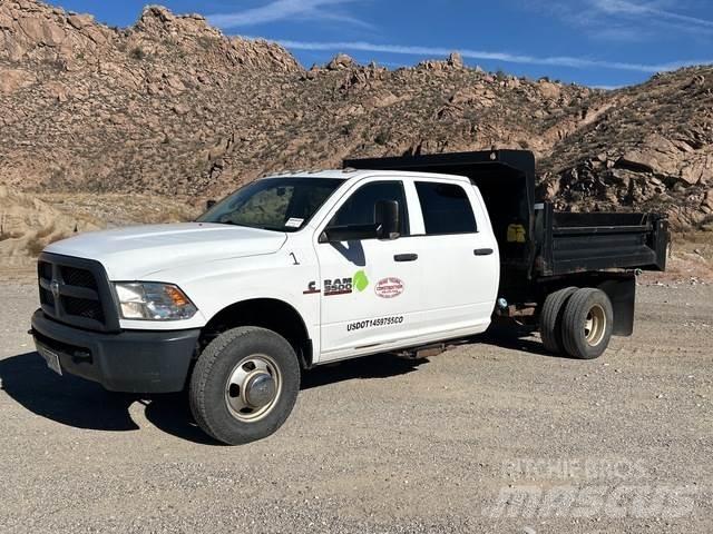 RAM 3500 自卸式货车