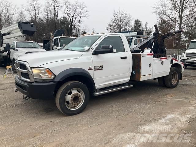 RAM 5500 救援车