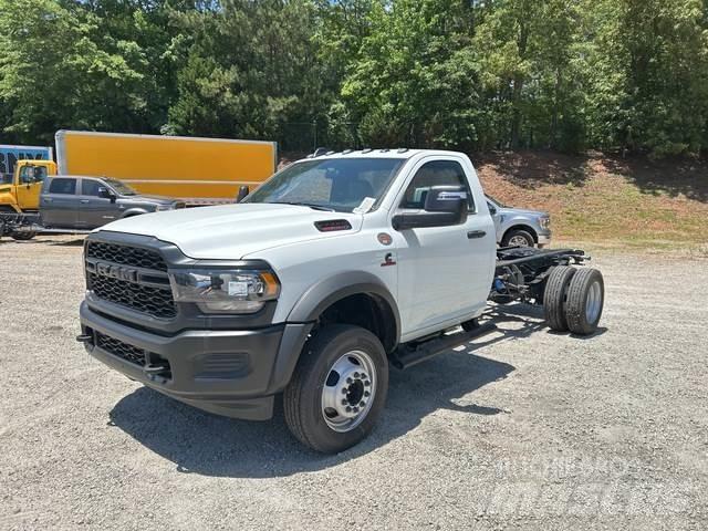 RAM 5500 驾驶室与内部