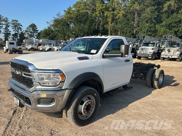 RAM 5500 驾驶室与内部