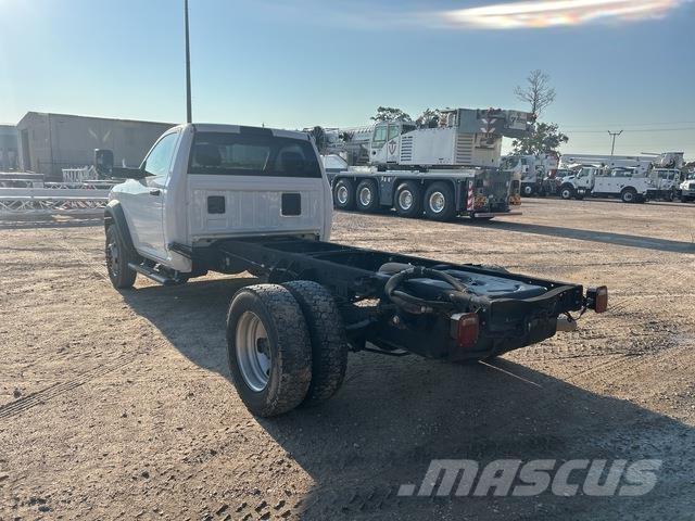RAM 5500 驾驶室与内部