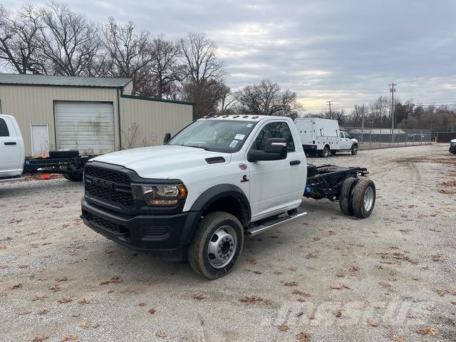 RAM 5500 驾驶室与内部