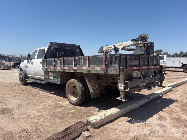 RAM 5500HD 平板栏板货车