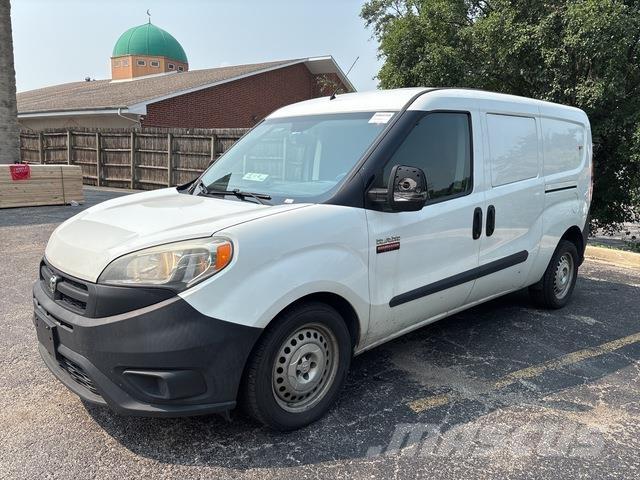 RAM Promaster 大型面包车