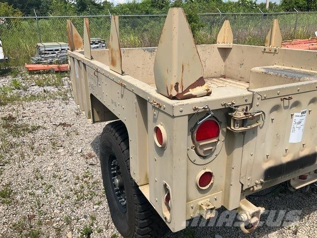  Raytheon M1101 其他拖车