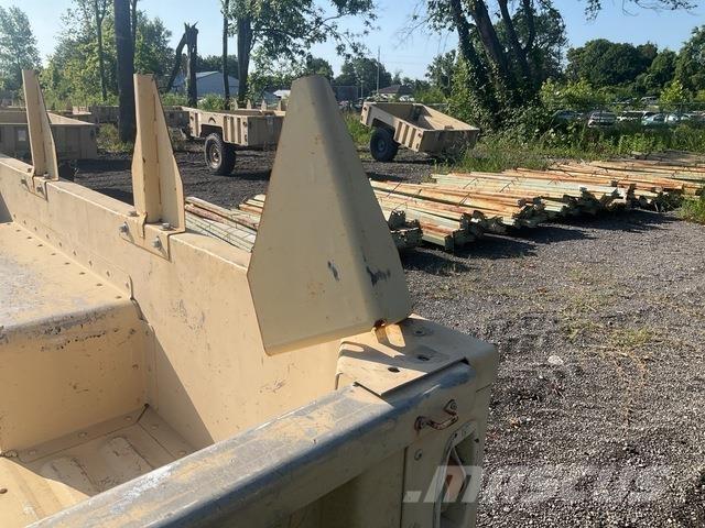  Raytheon M1101 其他拖车