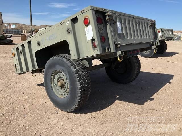  Raytheon M1102 其他拖车