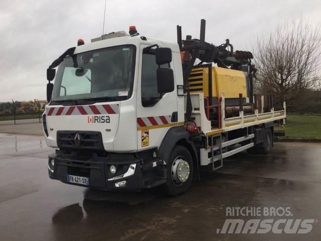 Renault D250 钻机车