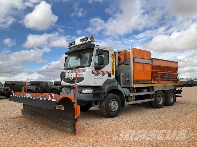 Renault Kerax 推雪机