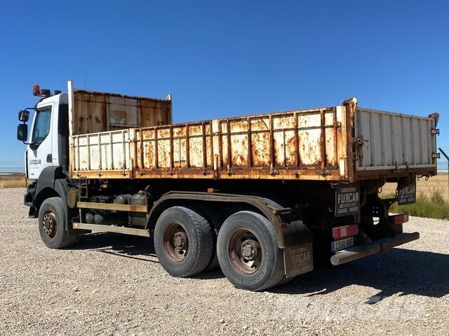 Renault Kerax 自卸式货车