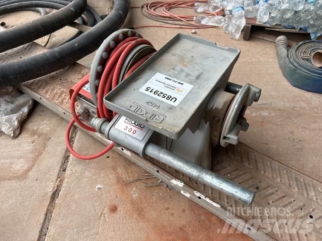  Rigid 300-T2 管道设备