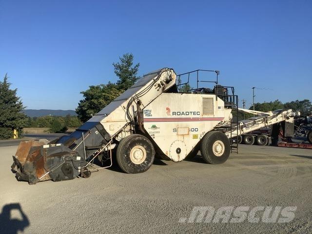 Roadtec SB2500 物流运输车辆