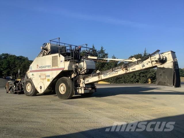 Roadtec SB2500 物流运输车辆