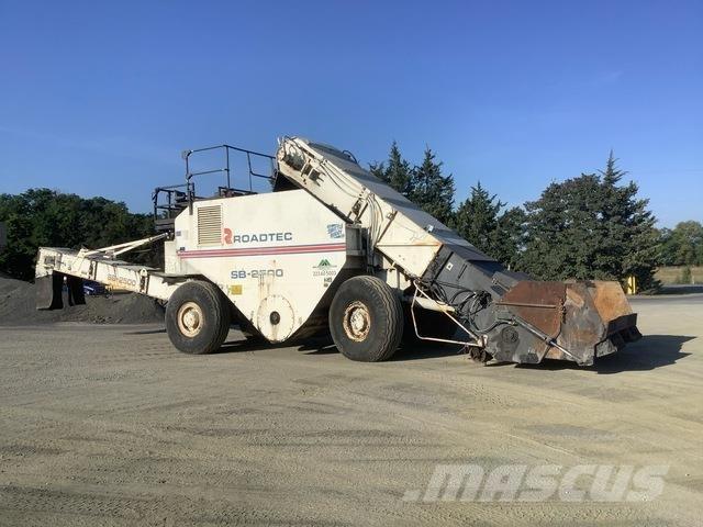 Roadtec SB2500 物流运输车辆