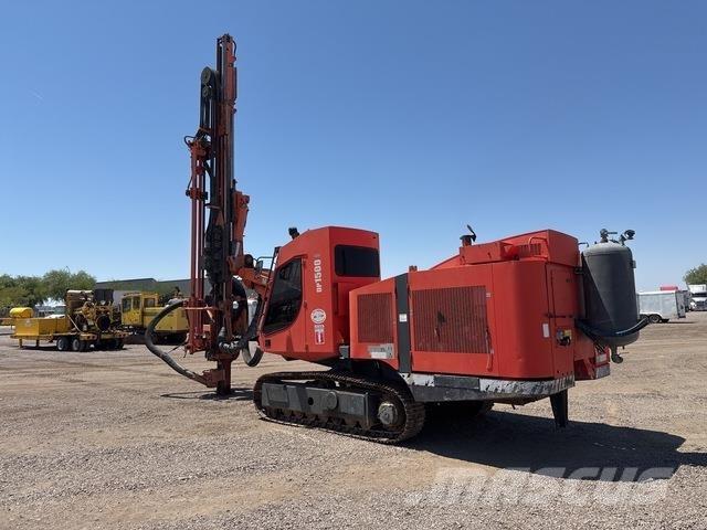 Sandvik DP1500 钻孔机