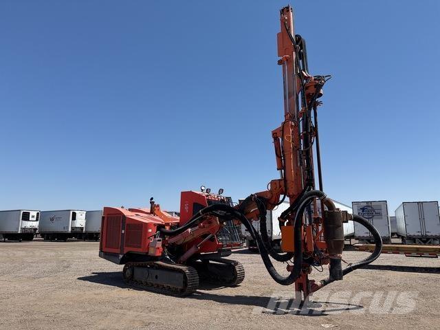 Sandvik DP1500 钻孔机