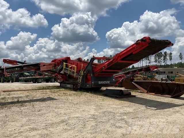 Sandvik QE442 振动筛