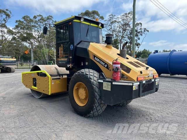 Sany SSR150C-8 单轮压路机