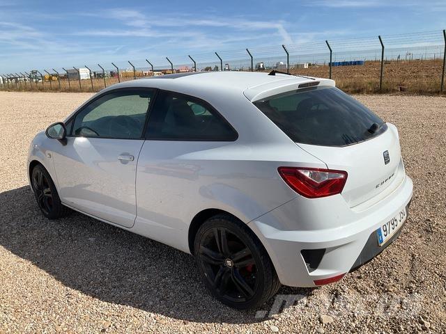 Seat Ibiza 汽车