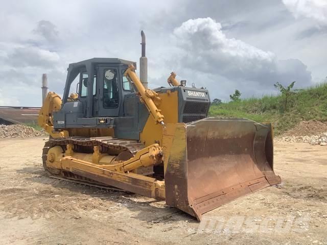 Shantui SD32W 履带式推土机
