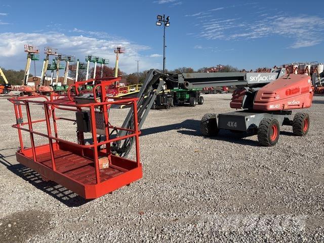 SkyJack SJ45T 直臂高空工作平台