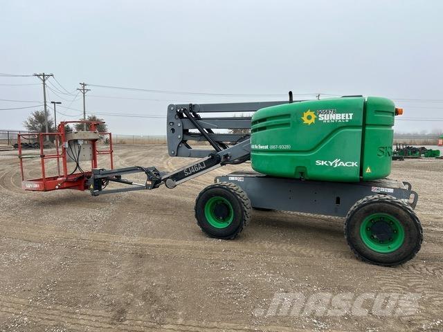 SkyJack SJ46AJ 曲臂高空工作平台