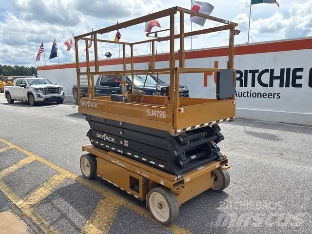 SkyJack SJ4726 剪叉式升降机