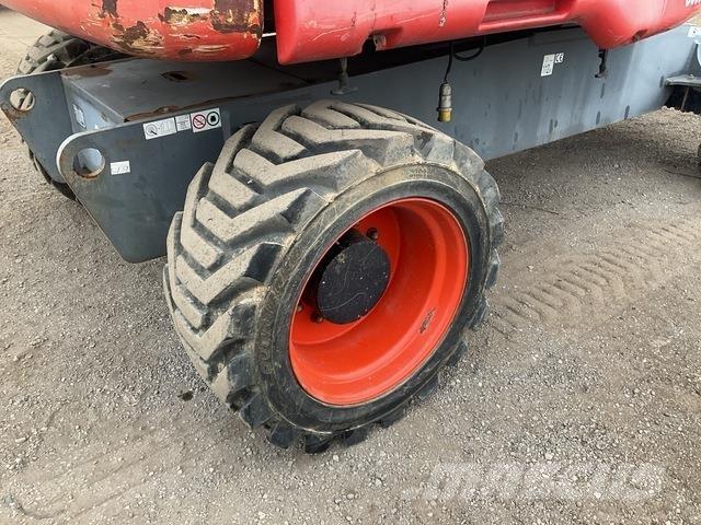 SkyJack SJ86T 直臂高空工作平台