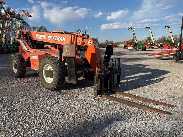 SkyTrak 10054 伸缩臂叉装车|叉装车