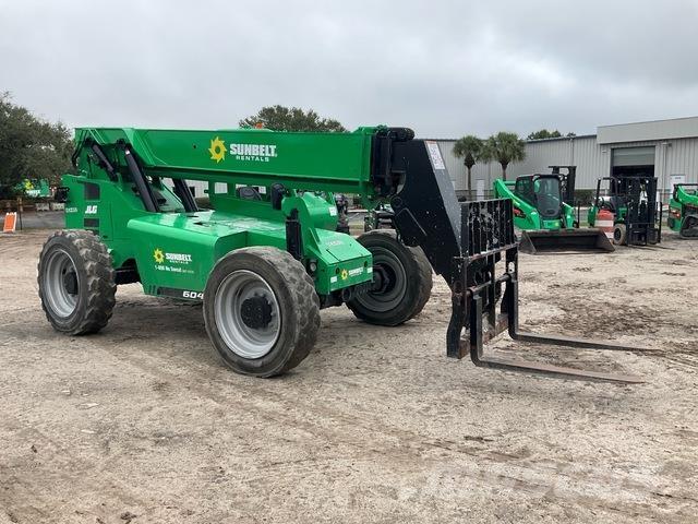 SkyTrak 6042 伸缩臂叉装车|叉装车