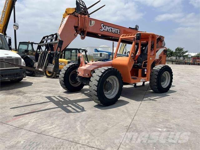 SkyTrak 8042 伸缩臂叉装车|叉装车