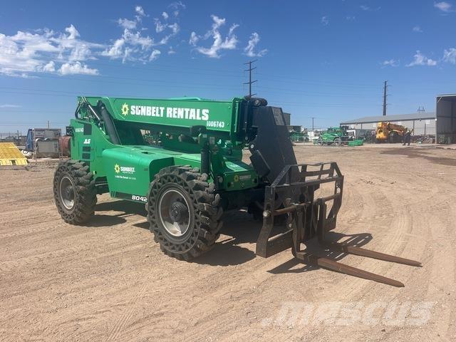 SkyTrak 8042 伸缩臂叉装车|叉装车