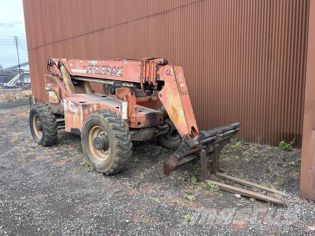 SkyTrak 80422 伸缩臂叉装车|叉装车