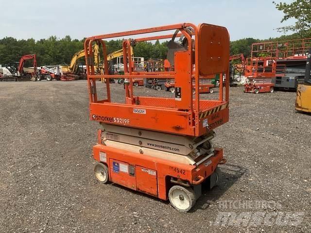 Snorkel S3219E 剪叉式升降机