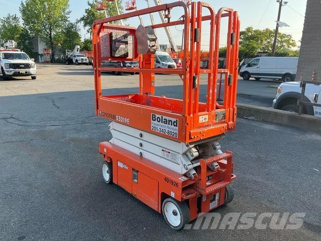 Snorkel S3219E 剪叉式升降机