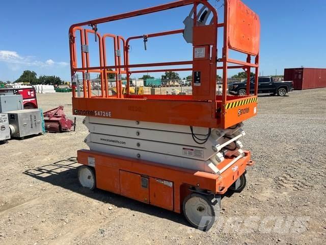 Snorkel S4726E 剪叉式升降机