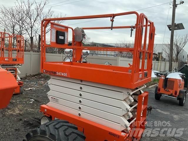 Snorkel S4740E 剪叉式升降机