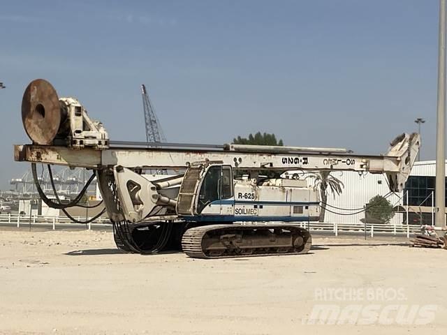 Soilmec R625 工程钻机