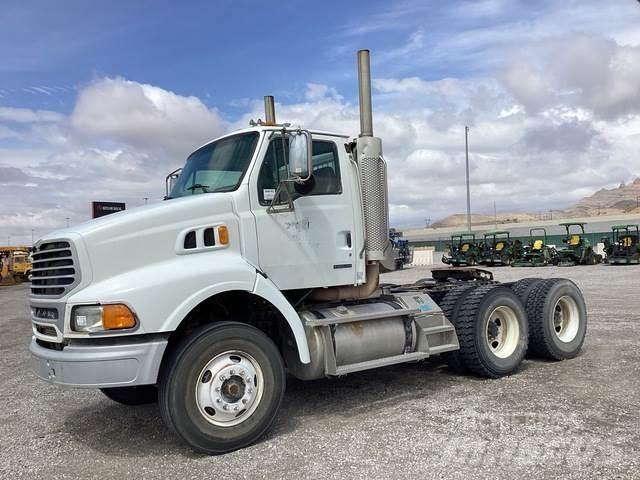 Sterling A9500 牵引车