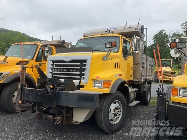 Sterling L8500 推雪机