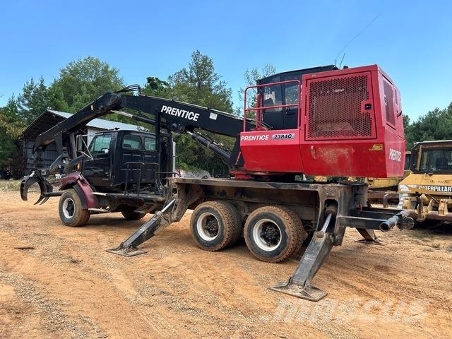 Sterling L8513 木材运输车