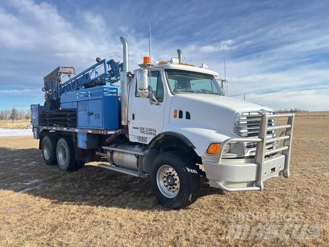 Sterling L9500 钻机车