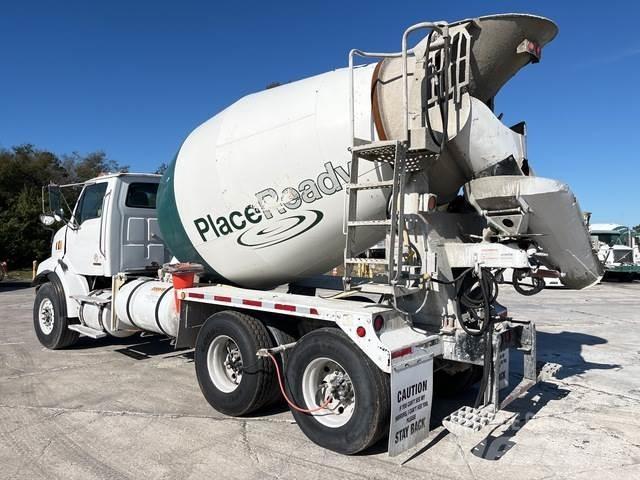 Sterling L9500 其他货车